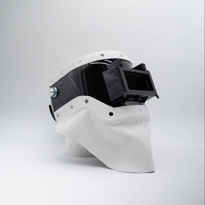 Tiger Scoop Pro - Black On White Leather